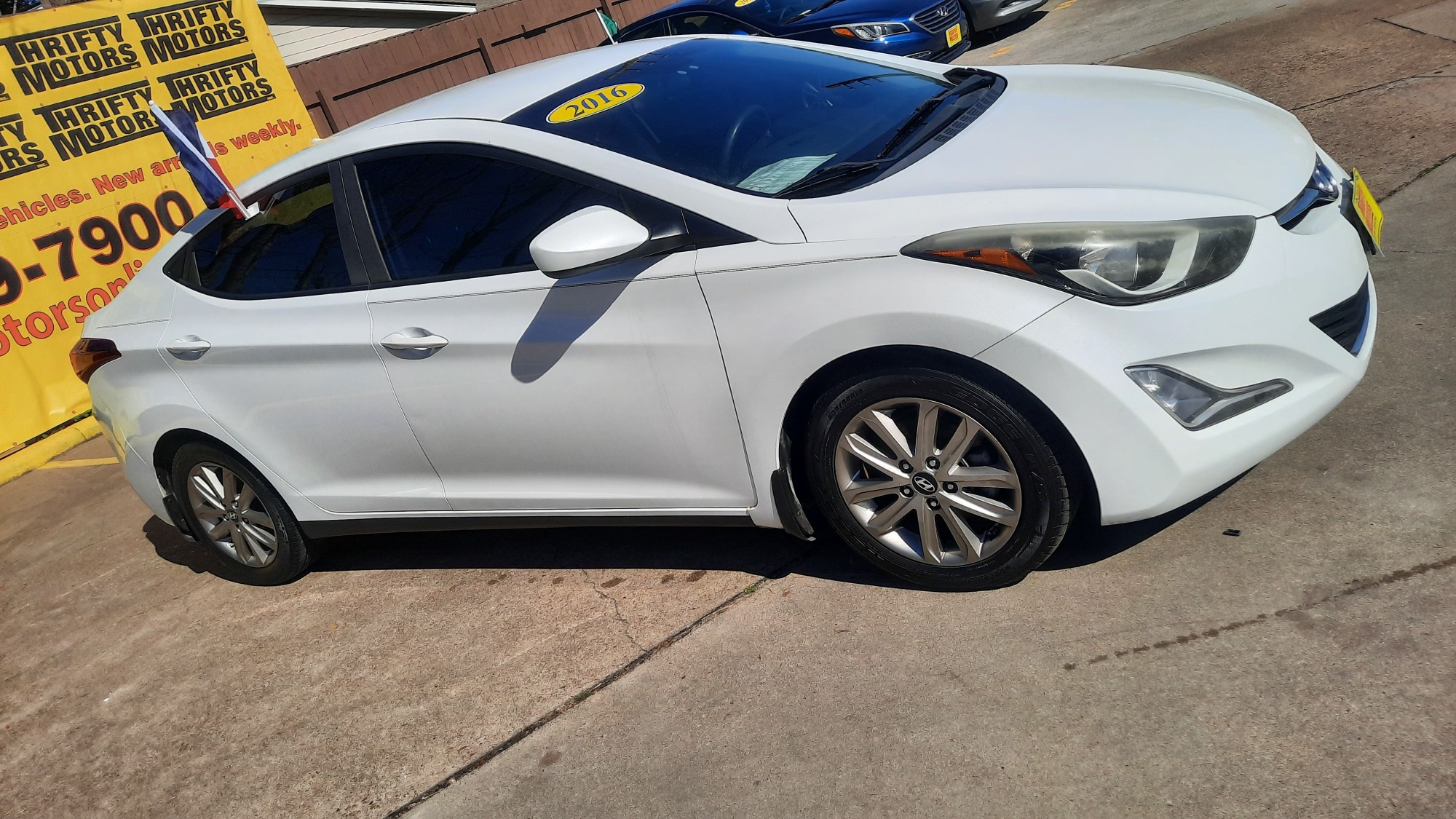 photo of 2016 Hyundai Elantra Limited